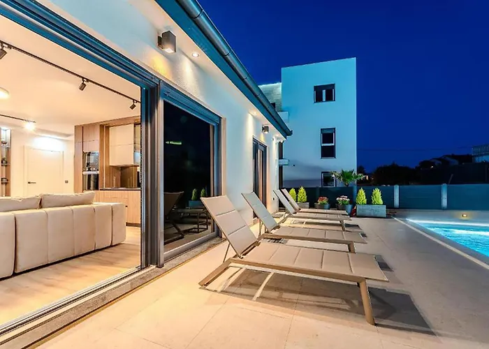 Gorgeous In Privlaka (Zadar)